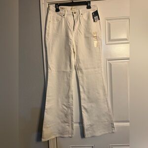 Universal Thread High-Rise Flare White Jeans- NWT